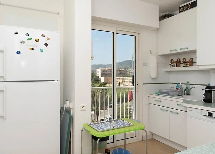 Beau T2 Pour 4 Pers. Au Lavandou, Face Mer, Avec Parking - Fr-1-803-75 * Ле-Лаванду